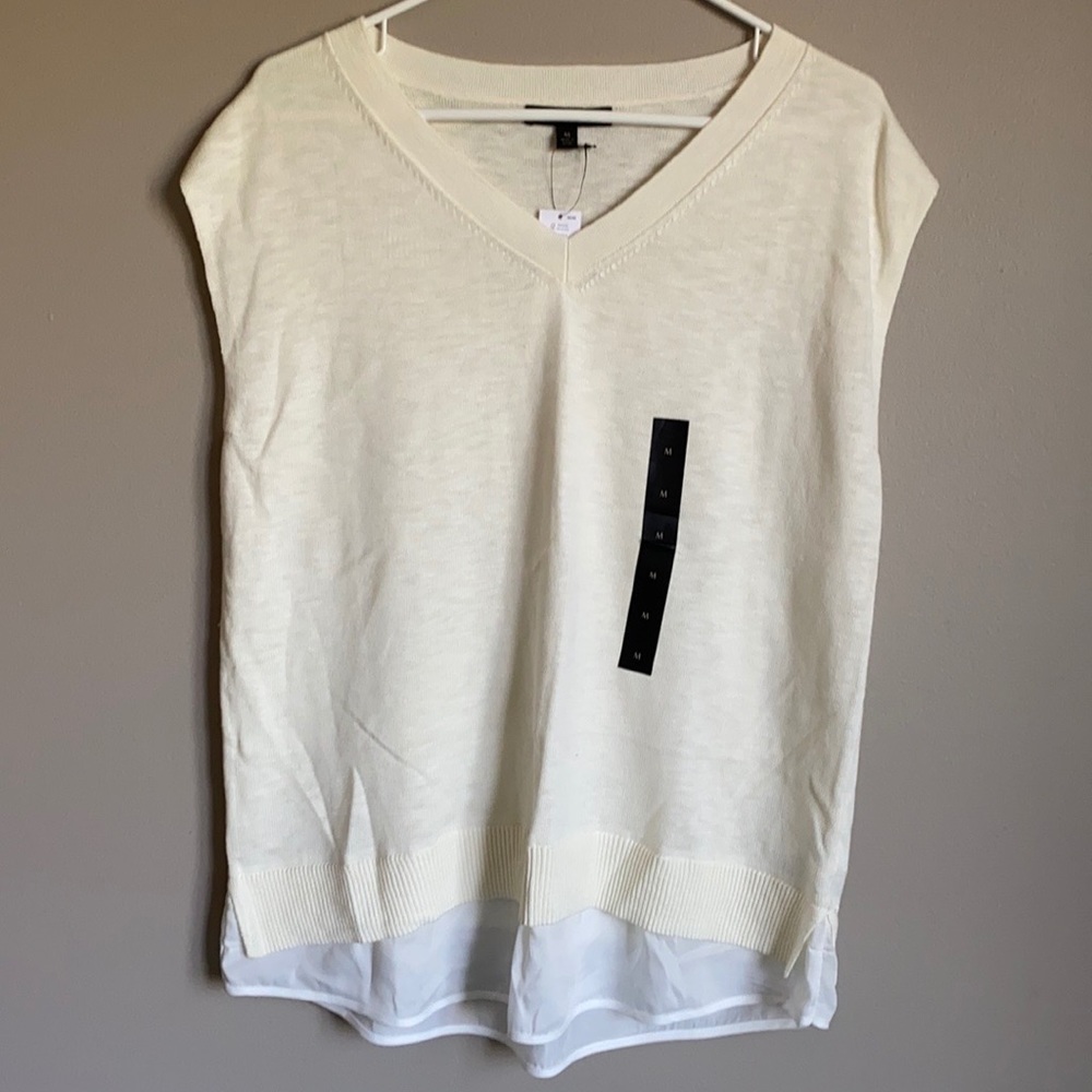 Banana Republic factory top
